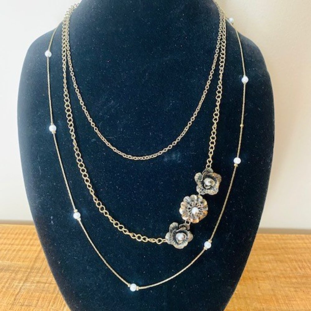 Vintage Brass Toned Layered Necklace with Pearls - Picture 8 of 8